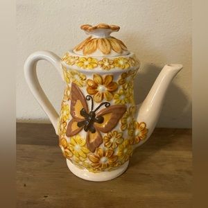 Vintage Retro Tea/coffee Pot Butterfly/flowers Porcelain